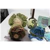 Image 5 : Mixed Lot of Collectibles with Eskimo Doll