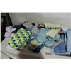 Image 1 : Oven Mitts, Dish Cloths, Hand Cloths