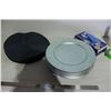 Image 1 : Nitrile Gloves, Plater Plates and Doilies