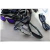 Image 4 : Large Lot Sunglasses