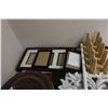 Image 5 : Picture Frame Glove Boot Racks Ornamental Signs