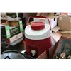 Image 3 : Crock Pot Insert With Lid, Thermos, Decorative Items