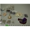 Image 3 : Lot of Costume Jewelry
