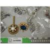 Image 4 : Lot of Costume Jewelry