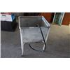 Image 1 : Wash Tub With Hose