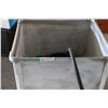 Image 2 : Wash Tub With Hose