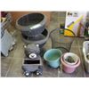 Image 1 : Lawn Ornament, Flower Pots and Misc