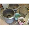 Image 3 : Lawn Ornament, Flower Pots and Misc