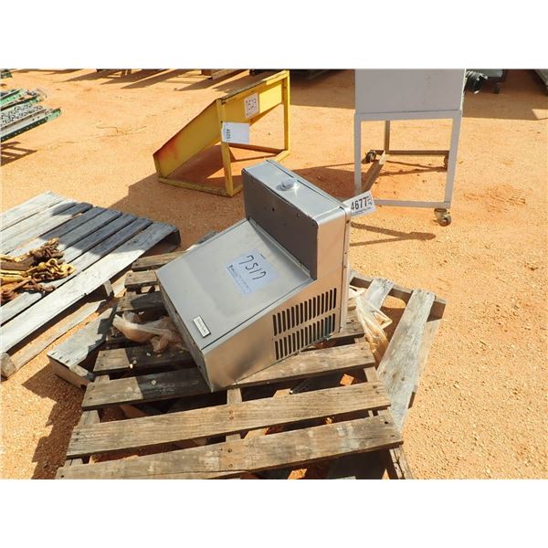 Water fountain, wall mount