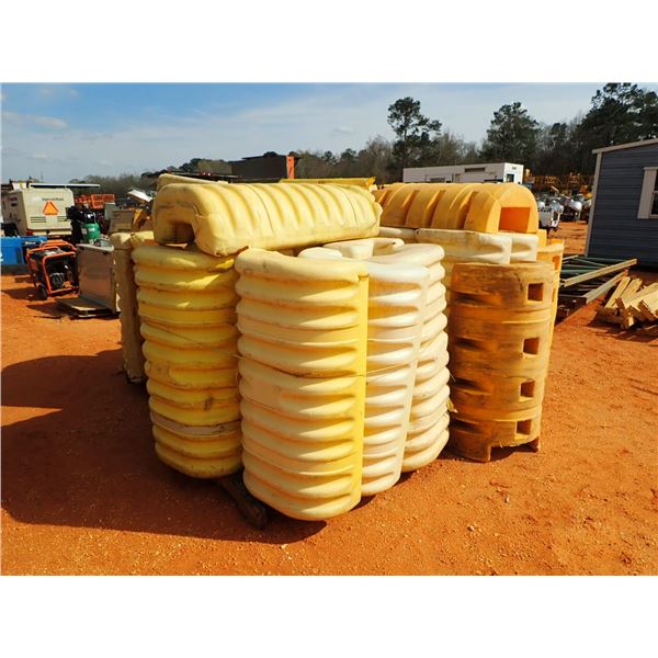 (2) pallets column protectors