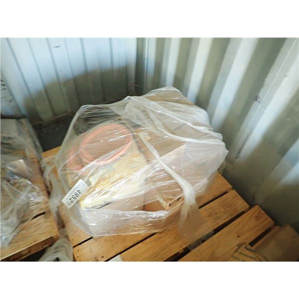 1 pallet misc filters (in container)