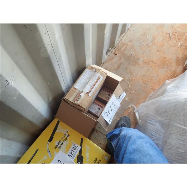 (12) welding cable receptacle