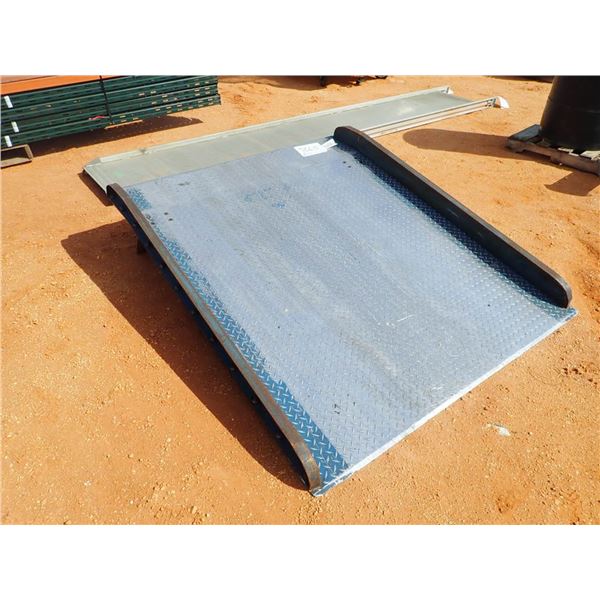 Aluminum deck plate