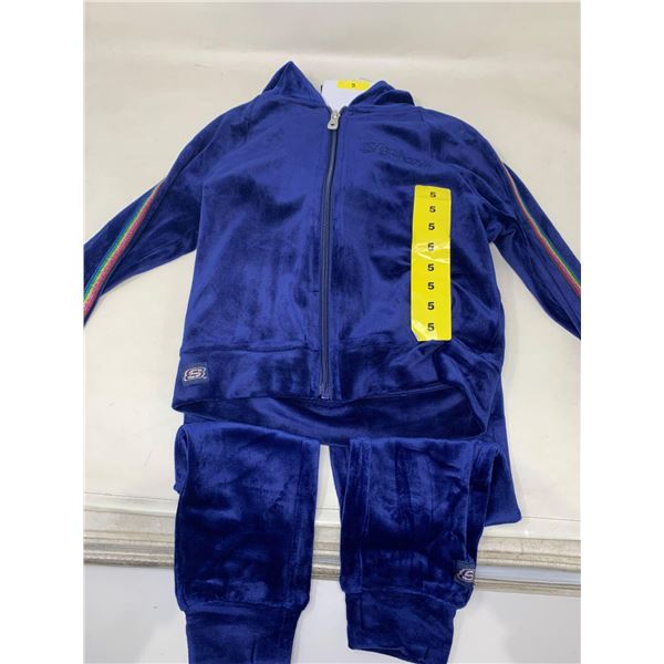Skechers Kids 2-Piece Jumper Size 5
