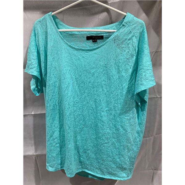 Liz Claiborne Studio Ladies Size XL T-ShirtÂ 