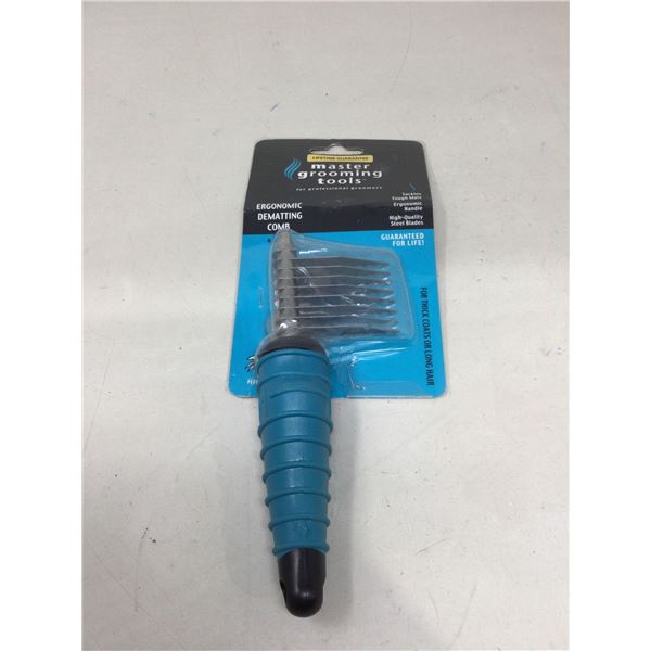 Master Grooming Tools- Ergonomic Dematting Comb