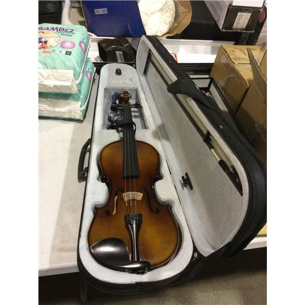 Full Size 4/4 Violin w/ Case