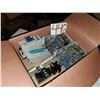 Image 1 : Box with contain