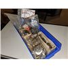 Image 1 : Box with contain