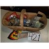 Image 1 : Box with contain