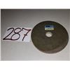 Image 1 : Standard Abrasives BriteRite Hard Density Wheel 6" x 1/2" x 1"