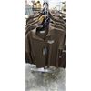 Image 3 : BROWN WHOLE SALE SHIRTS MIXED SIZES PLUS CLOTHING RACK RETAILS $1,800