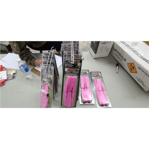 LIMBSAVER FLETCH PODS QTY 9 AND BROADHEAD PODES QTY 5 Retails $126