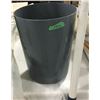 Image 3 : Sponge Mop + One Replacement Head + Plastic Garbage Can