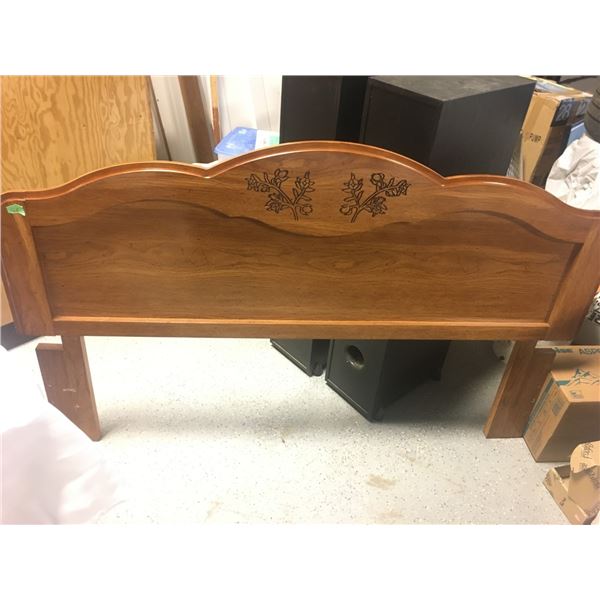 Wood Headboard (Fits Double & Queen Bed)