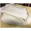 Image 1 : Blankets Full Size