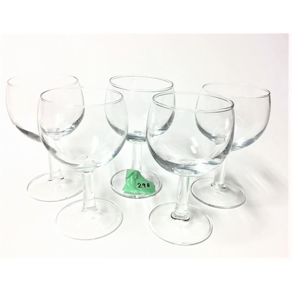 Wine Glasses                                                                    Qty 5