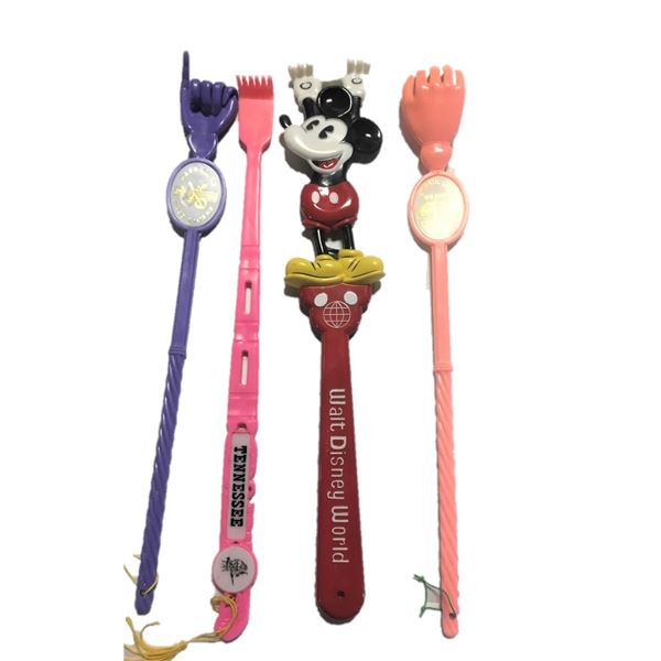 Souvenir Back Scratchers (Incl. Walt Disney)      Qty 4