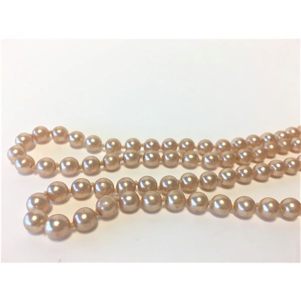 Costume Necklace (Pearl Look)