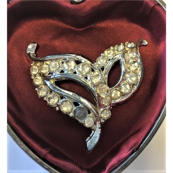 Heart Jewellery Box with Broche