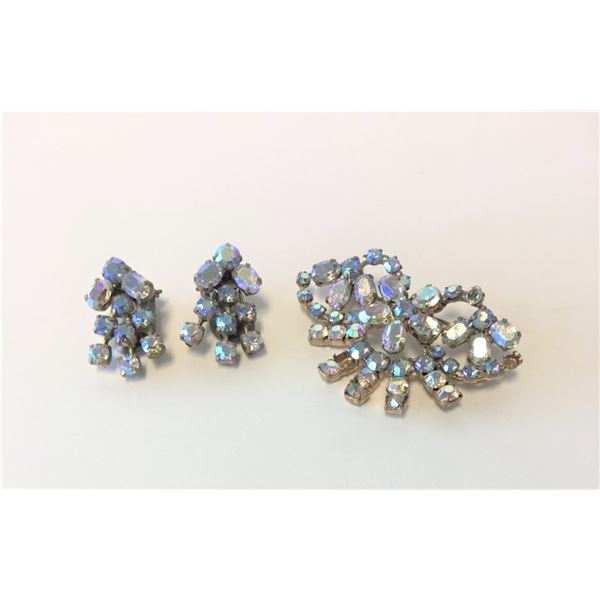 Broche and Clip On Earring Set in Blue Box