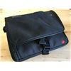 Image 1 : Tablet Carry on Bag