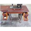 Image 14 : Vintage Singer Sewing Machine BA-3-8S in Wood & Metal Folding Cabinet Table