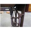 Image 19 : Vintage Singer Sewing Machine BA-3-8S in Wood & Metal Folding Cabinet Table