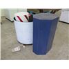Image 2 : Multiple Planters & Display Stands Misc Sizes & Shapes