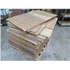 Image 2 : Pallet Multiple Plywood Sheets 36"x30"