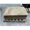 Image 2 : Pallet Multiple Plywood Sheets 48.5"x36"