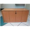 Image 8 : Wooded Modular Shelf Unit Unassembled w/ 2 Door Cabinets