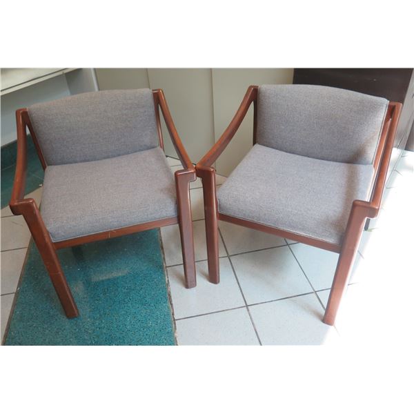 Qty 2 Com Living Wooden Upholstered Arm Chairs 23"x18"x28"