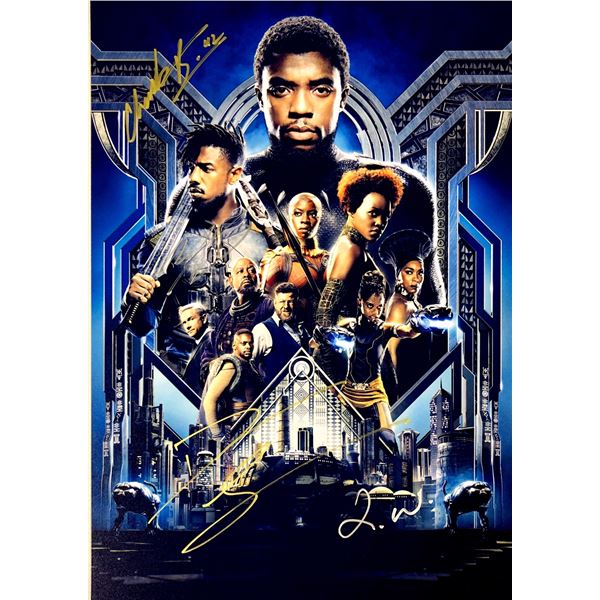 Chadwick Boseman Autograph Signed Black Panther Photo