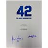 Image 1 : Autograph Signed 42 Script Cover
