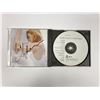 Image 1 : Autograph Signed Madonna Something To Remember CD