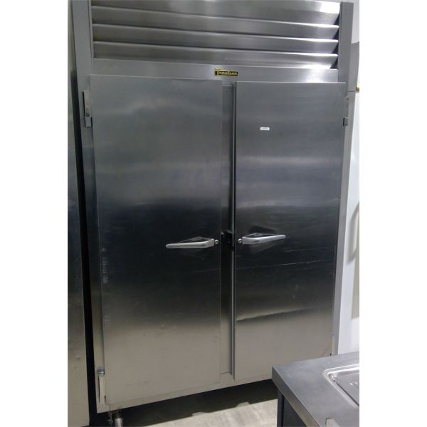 USED Traulsen Double Door Cooler