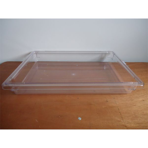 Lot of 3 - NEW Poly Carb Clear 11.4 L Food Storage Boxes 26" x 18" x 4"