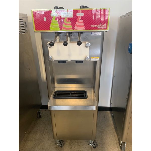 USED Menchie frozen yoghurt/ice cream machine 2 flavor plus swirl