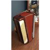 Image 4 : Vintage FRONTALINI accordion with case